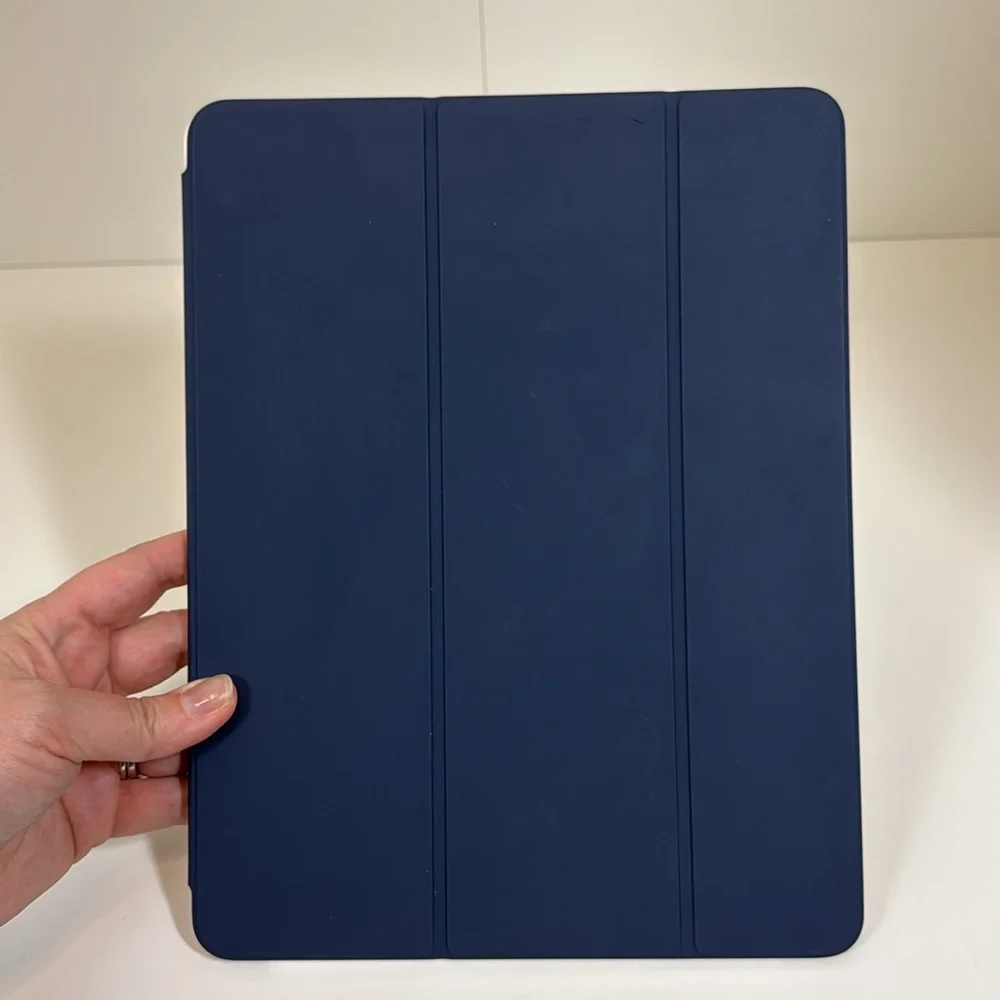 Apple iPad Smart Folio iPad Pro 12.9” in Deep Navy